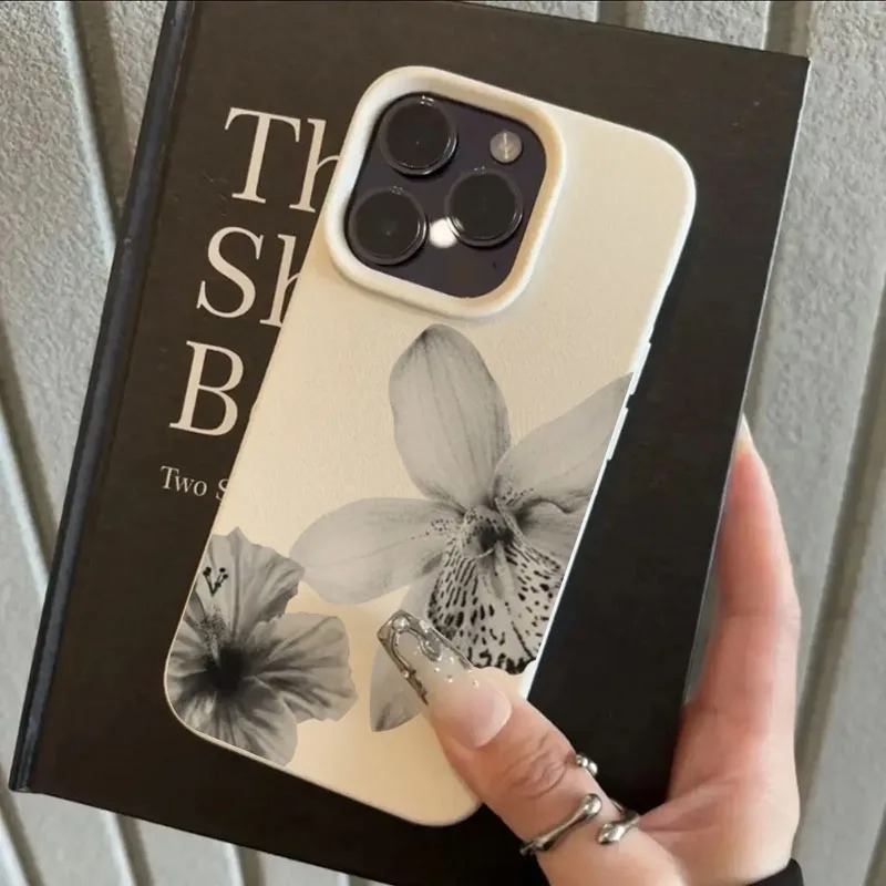Black & White Floral Pattern P - Phone Cases Dior recensie en prijs