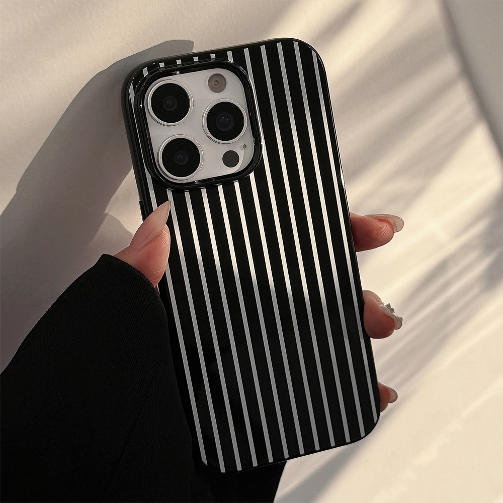 Retro Black White Lines With Z - Phone Cases Y2K recensie en prijs