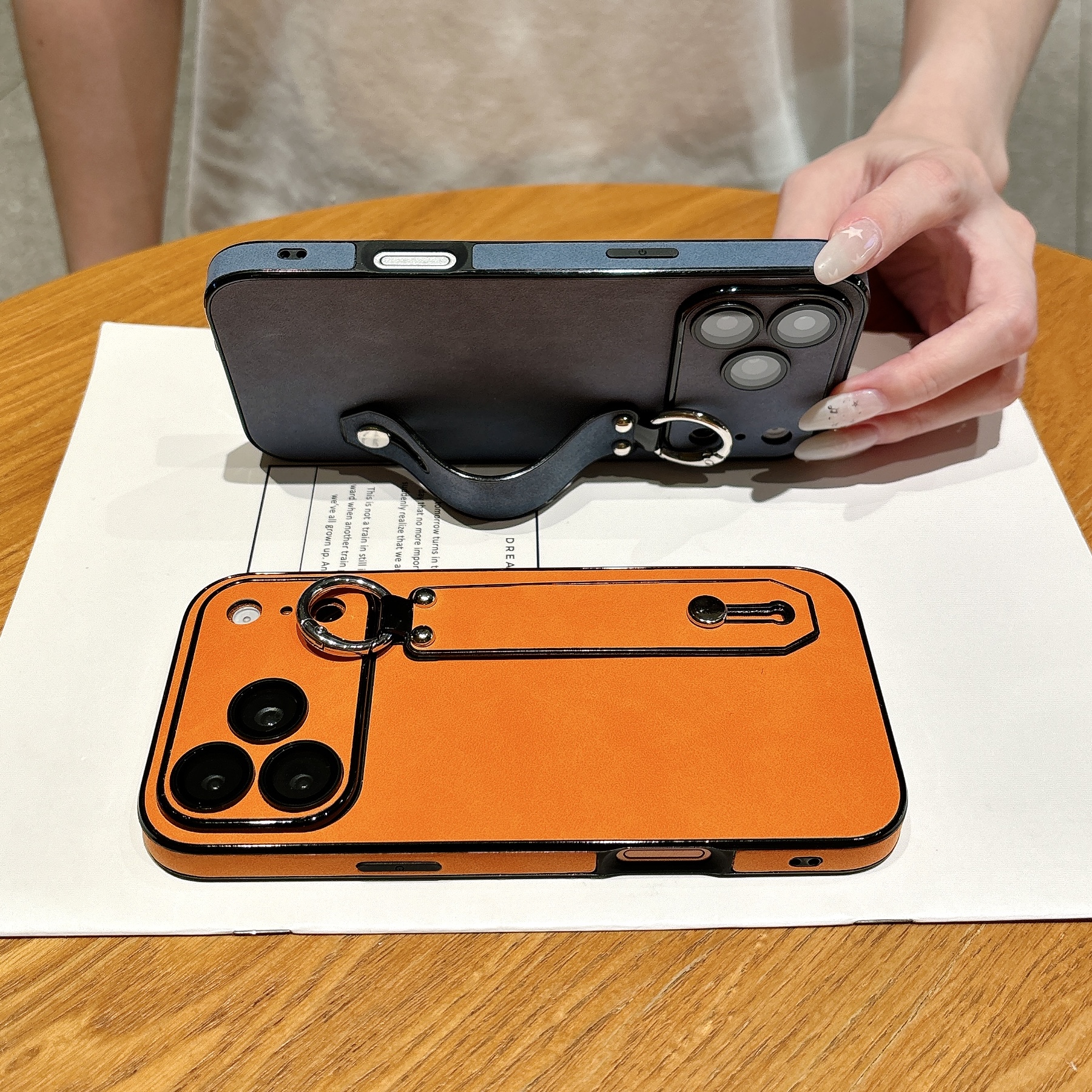 Suede Leather Wrist Strap Hold - Phone Cases Iphone 13 recensie en prijs