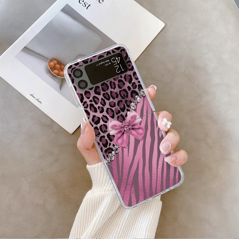 Creative Pink Blue Bow Leopard - Phone Cases Z Fold 7 recensie en prijs